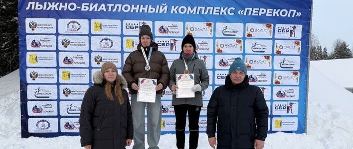 Спортсмены из Кирова подтвердили высокий уровень подготовки на чемпионате и первенстве региона по лыжным гонкам